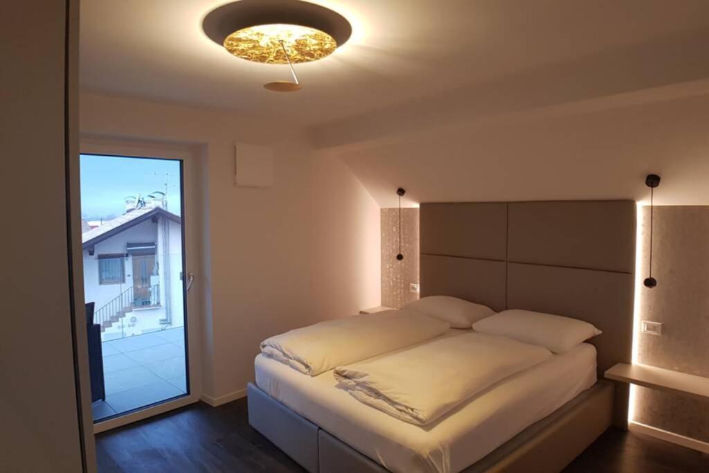 Gardenpark Loft Apartment Ora / Auer Exterior photo